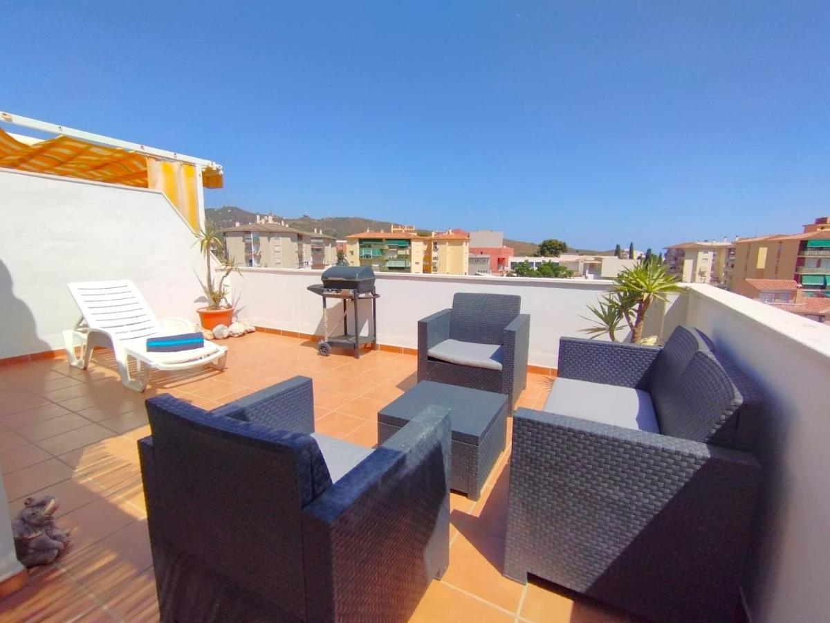 Amazing 2 Bedroom Apartment With Private Roof Terrace In Torrox Esterno foto