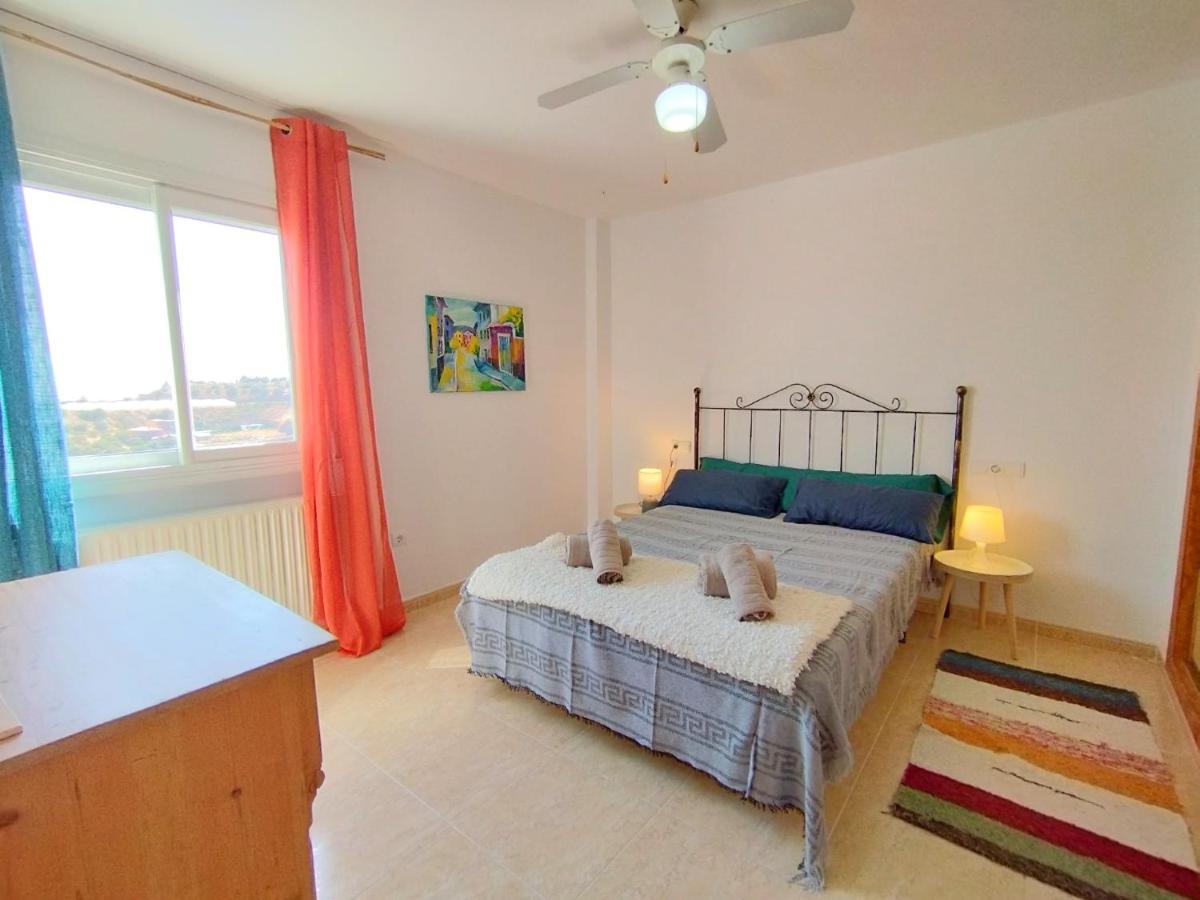 Amazing 2 Bedroom Apartment With Private Roof Terrace In Torrox Esterno foto